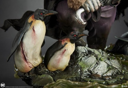 Sideshow Collectibles The Penguin Premium Format Figure - 300834 - DC Comics / Gotham City Showdown - Thumbnail