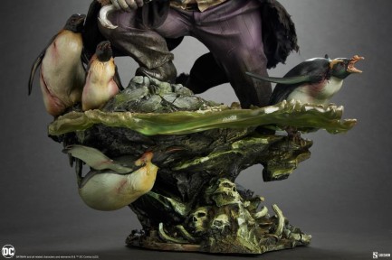 Sideshow Collectibles The Penguin Premium Format Figure - 300834 - DC Comics / Gotham City Showdown - Thumbnail