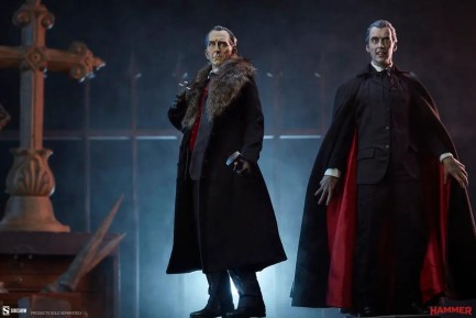 Sideshow Collectibles Van Helsing Premium Format Figure 300376 Horror Classics / Dracula (1958) / Peter Cushing - Thumbnail