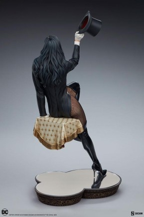 Sideshow Collectibles Zatanna Premium Format Figure - 300802 - DC Comics / Zatanna Zatara / “Gnirb emoh eht cigam” - Thumbnail