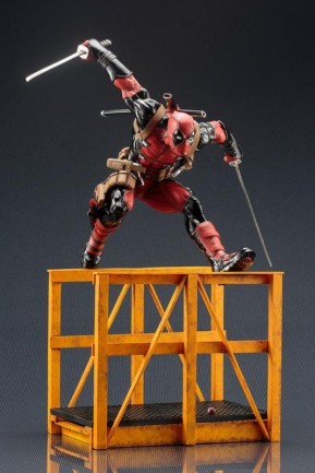 Kotobukiya Super Deadpool ArtFX Statue - Thumbnail