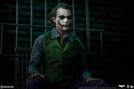 Sideshow Collectibles The Joker Exclusive Premium Format Figure 3007171 DC Comics / The Dark Knight ( TDK ) Heath Ledger - Thumbnail