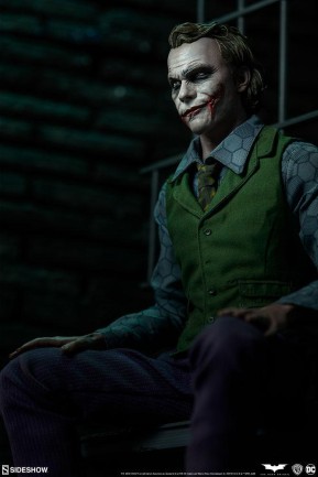 Sideshow Collectibles The Joker Exclusive Premium Format Figure 3007171 DC Comics / The Dark Knight ( TDK ) Heath Ledger - Thumbnail