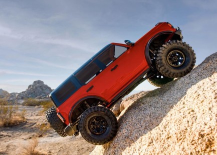 Traxxas TRX-4 1/10 Ford Bronco Scale & Trail Crawler Truck 2021 4X4 TQi Elektrikli Rc Model Araba Kırmızı - Thumbnail