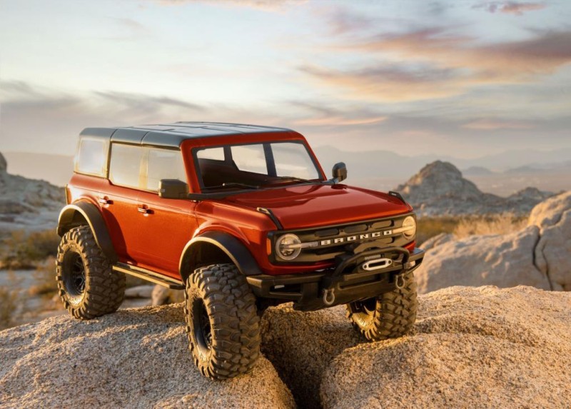 Traxxas TRX-4 1/10 Ford Bronco Scale & Trail Crawler Truck 2021 4X4 TQi Elektrikli Rc Model Araba Kırmızı