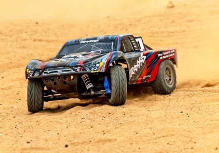 Traxxas 1/10 Slash 4x4 BL-2S 4X4 RTR 4WD Brushed Short Course 1/10 TQ Elektrikli Rc Model Araba Kırmızı ( Batarya ve Şarj Aleti Dahil ) - Thumbnail