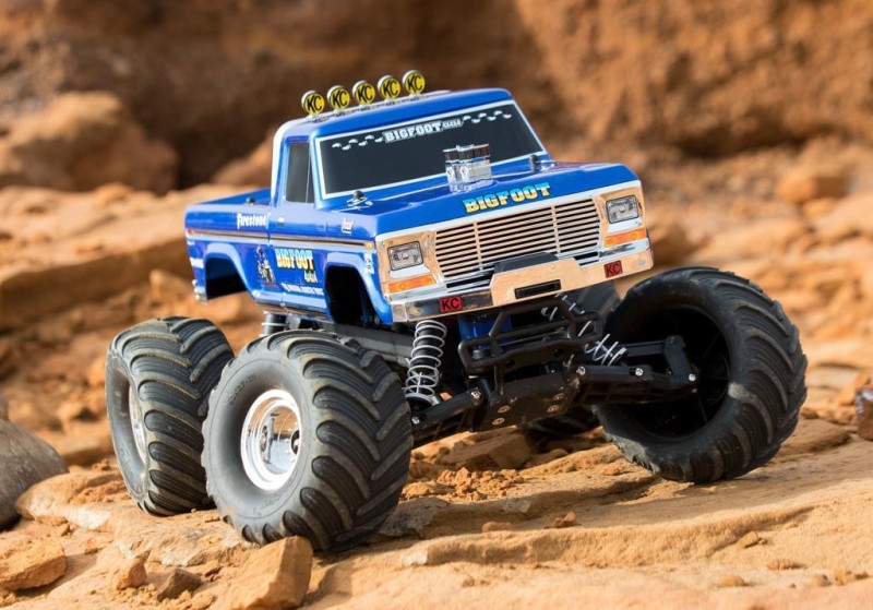 Traxxas Bigfoot No.1 2WD RTR 1/10 Monster Truck TQ Elektrikli Rc Model Araba Mavi (Batarya ve Şarj Aleti Dahil)