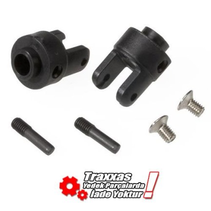 TRAXXAS - Traxxas 4628R Output Yokes Black 