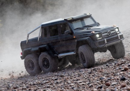 Traxxas TRX6 Mercedes-Benz G63 AMG 6X6 1/10 Trail Crawler Truck TQi Elektrikli Rc Model Araba Siyah - Thumbnail