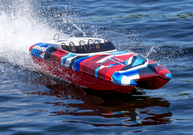 Traxxas DCB M41 Widebody Catamaran RC Tekne 6S Race Boat TQi & TSM Kırmızı Yeni Versiyon