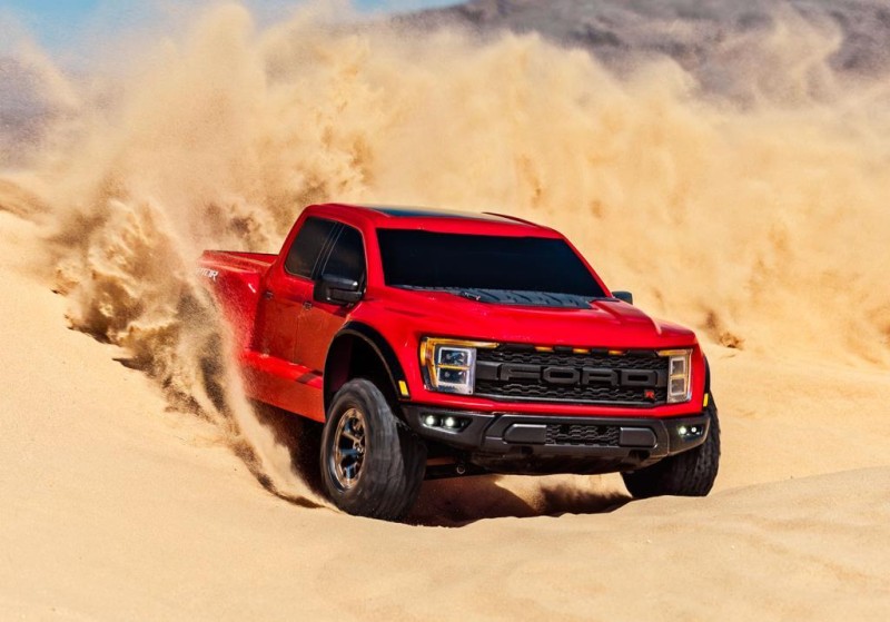 Traxxas Ford F-150 Raptor 4X4 VXL 4WD Elektrikli Rc Model Araba Arazi Offroad Brushless RTR 1/10 With 2.4Ghz Kumanda Kırmızı