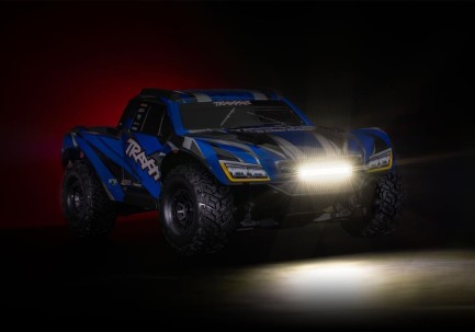 Traxxas Maxx Slash 6S 1/10 RTR 4X4 Brushless Short Course Truck w/TQi 2.4GHz Elektrikli Uzaktan Kumandalı Rc Model Araba & Link Module Mavi - Thumbnail