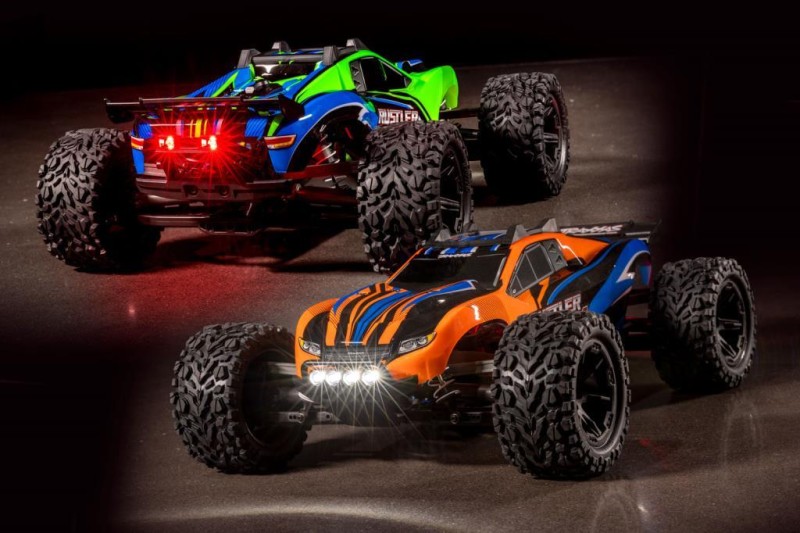 Traxxas Rustler 4X4 1/10 RTR Stadium Truck w/LED Light Set TQ 2.4GHz Radio Elektrikli Rc Model Araba Mor (Batarya ve Şarj Aleti Dahildir)