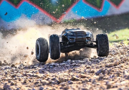 Traxxas Sledge 1/8 4X4 VXL 6S 4WD Elektrikli Rc Model Araba Brushless RTR TQi & TSM Yeşil - Thumbnail