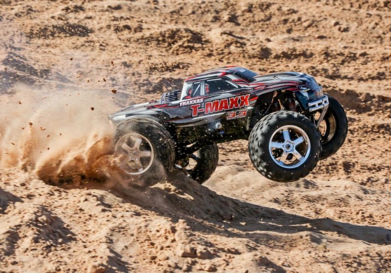 Traxxas T-Maxx 3.3 4X4 RTR 4WD 1/10 Monster Truck TQi & TSM Nitro Yakıtlı Rc Arazi Model Araba Kırmızı