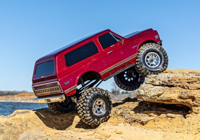 Traxxas TRX-4 Chevrolet K5 Blazer High Trail Edition RC Crawler w/TQi 2.4GHz Kumandalı Elektrikli Rc Model Araba Kırmızı