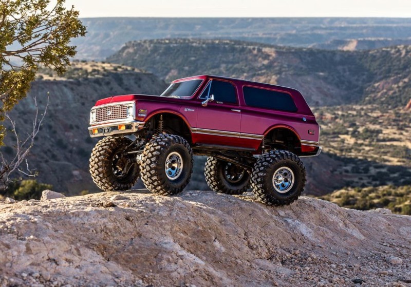 Traxxas TRX-4 Chevrolet K5 Blazer High Trail Edition RC Crawler w/TQi 2.4GHz Kumandalı Elektrikli Rc Model Araba Kırmızı