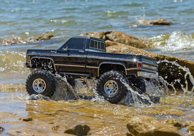 Traxxas TRX-4 K10 1/10 High Trail Edition RC Crawler w/'79 Chevrolet K10 Truck Body w/TQi 2.4GHz Kumandalı Elektrikli Rc Model Araba Siyah