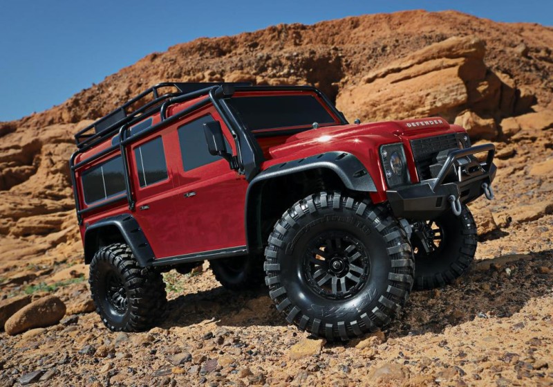 Traxxas TRX-4 Land Rover Defender 4X4 1/10 Scale Trail Rock Crawler TQi Elektrikli Rc Model Araba Kırmızı