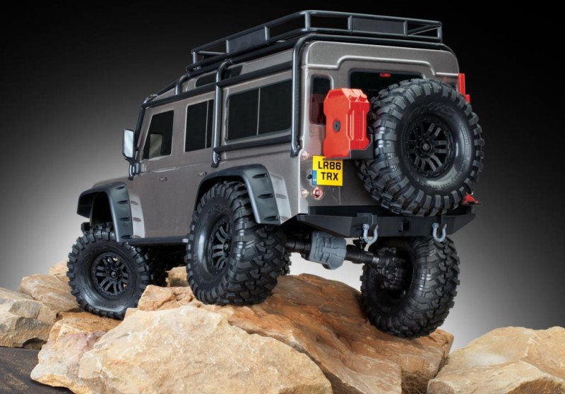 Traxxas TRX-4 Land Rover Defender 4X4 1/10 Scale Trail Rock Crawler TQi Elektrikli Rc Model Araba Gümüş