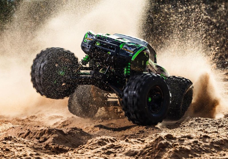 Traxxas X-Maxx Ultimate 8S 4WD Brushless RTR Monster Truck VXL RC Elektrikli Model Araba TQi & TSM Yeşil