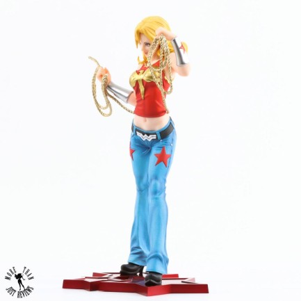 Wonder Girl Bishoujo Statue - Thumbnail