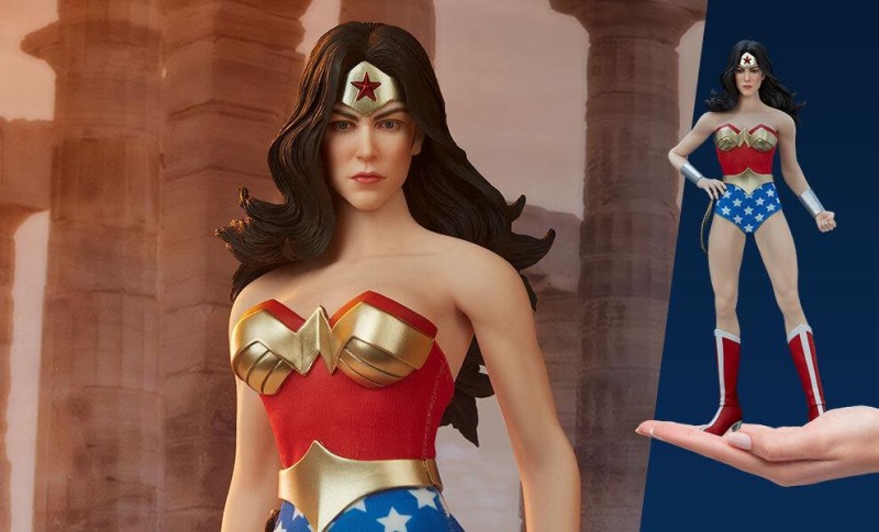 Sideshow Collectibles Wonder Woman Sixth Scale Figure