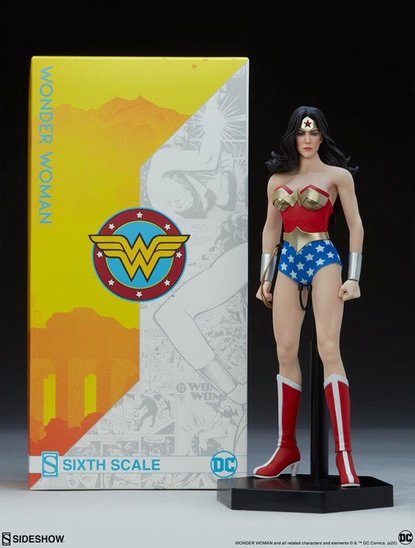 Sideshow Collectibles Wonder Woman Sixth Scale Figure